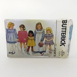 Butterick 6711 Girls/Childs Size 1-2-3 Dress & Pinafore Sewing Pattern FF Cut